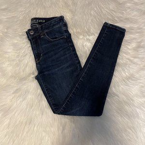 American Eagle Dark Wash High Rise Jegging